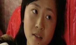 扒爷爆料白眼姐视频在线观看,白眼姐视频在线观看，真相大曝光！